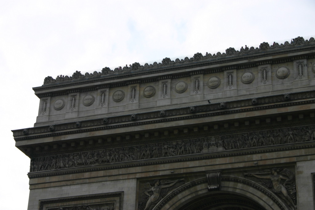 2005/09(September)/Paris/1024x768_2005-09-13-Paris-16-Arc-De-Triomphe .JPG